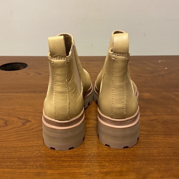 J Crew The Mariam Chelsea Boot in Leather NH947 main image 5